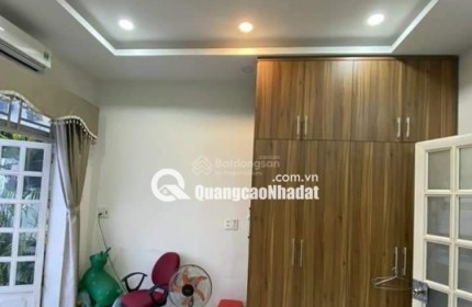 Tự động hóa Phần mềm phù hợp cho môi giới cá nhân, nhóm hoặc cả sàn giao dịch quy mô lớn.